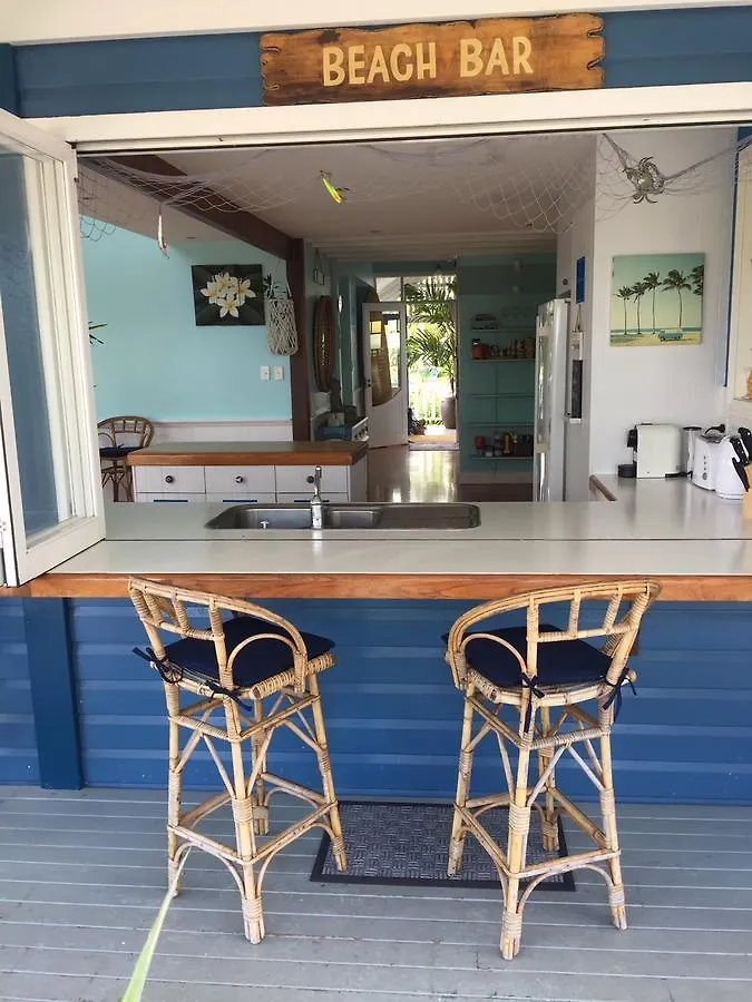 Beach House كيرنز