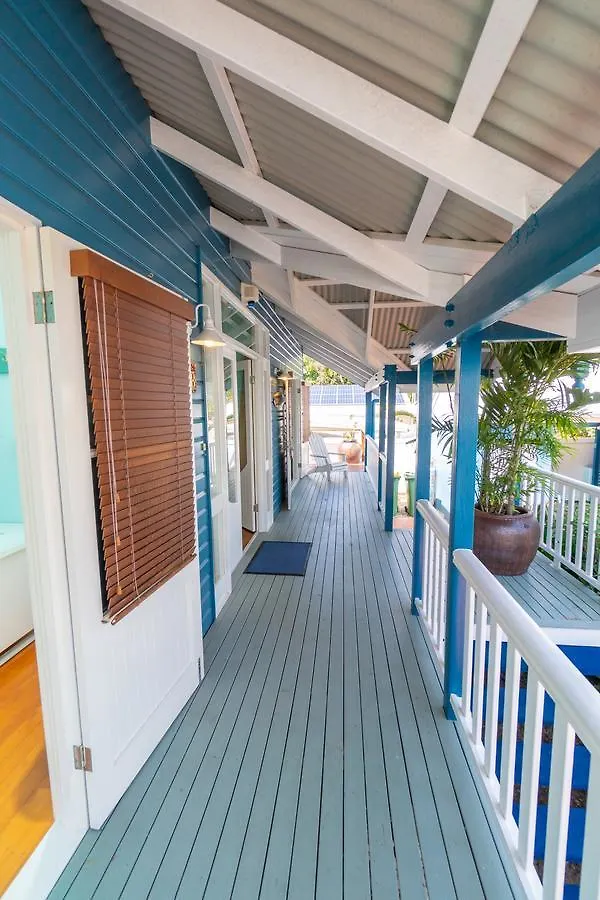 Beach House كيرنز 0*,  أستراليا